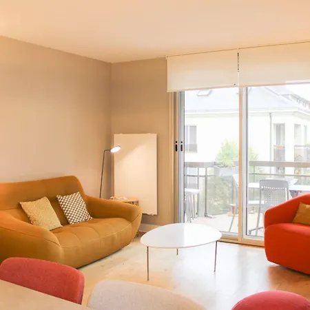 In A Bright In Lejlighed *